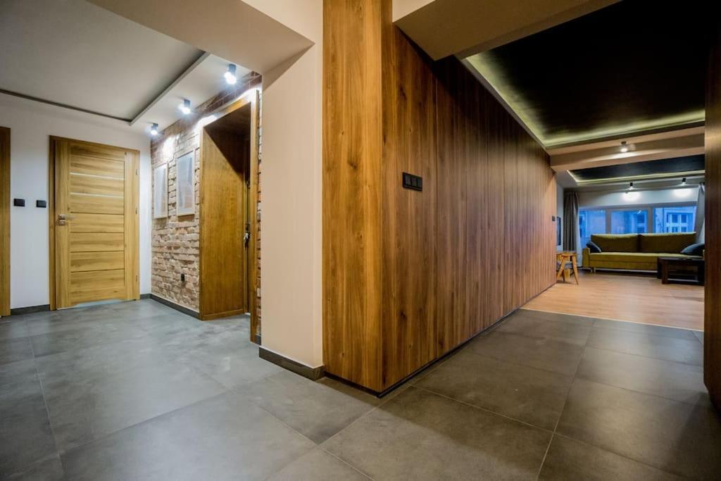 Uroczy Apartament Wita Stwosza Most Kłodzko Esterno foto