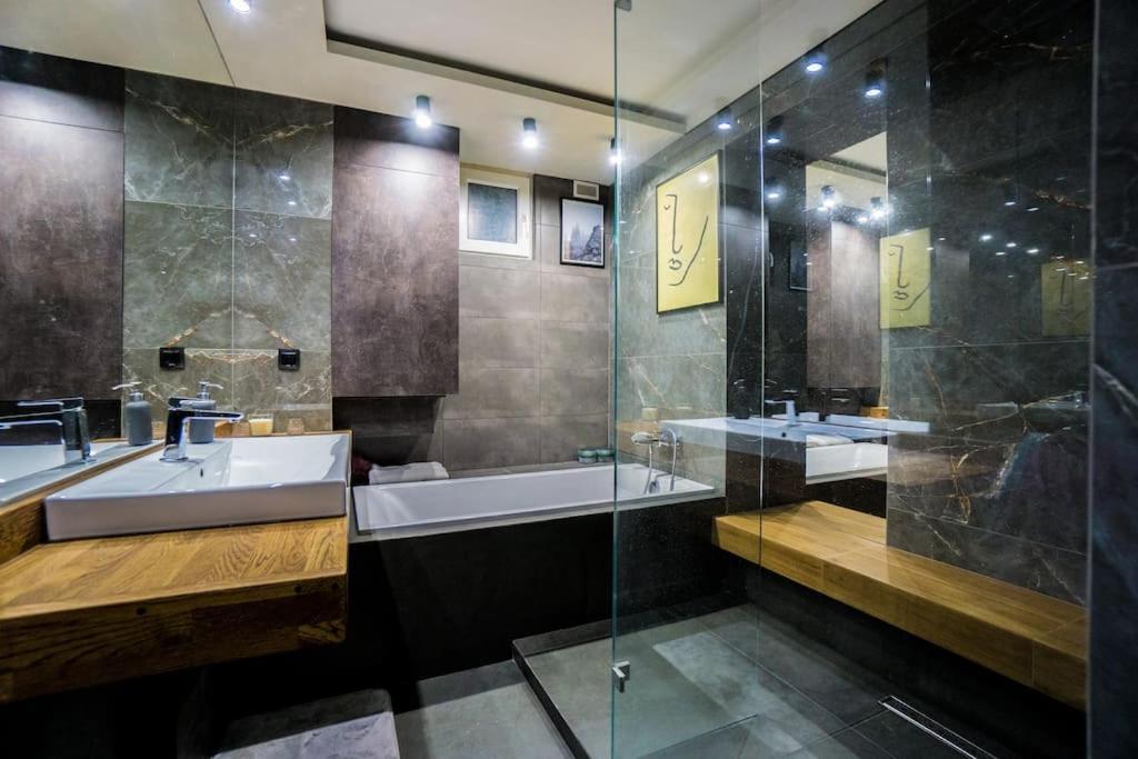 Uroczy Apartament Wita Stwosza Most Kłodzko Esterno foto